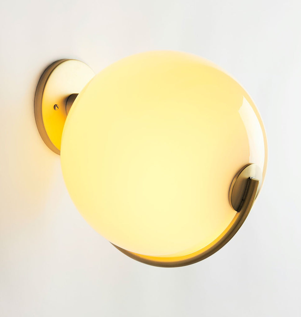 Sconce (Brushed brass/Cream)