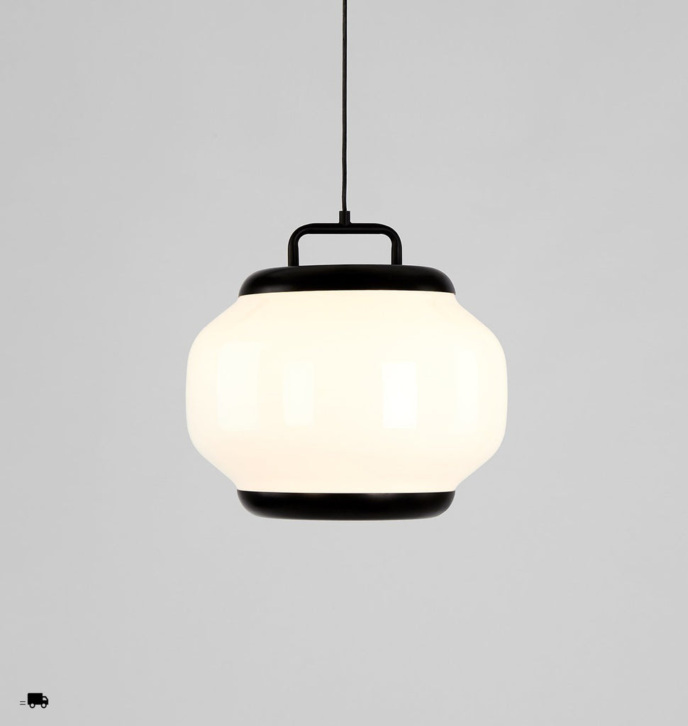 Pendant 02 (Black/White)